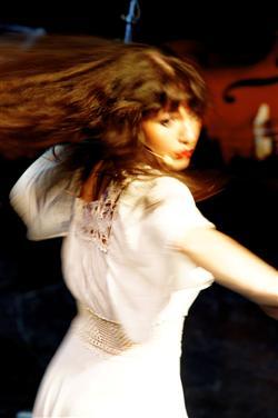 KATE, The Kate Bush Anthology Tribute  in Podium Victorie