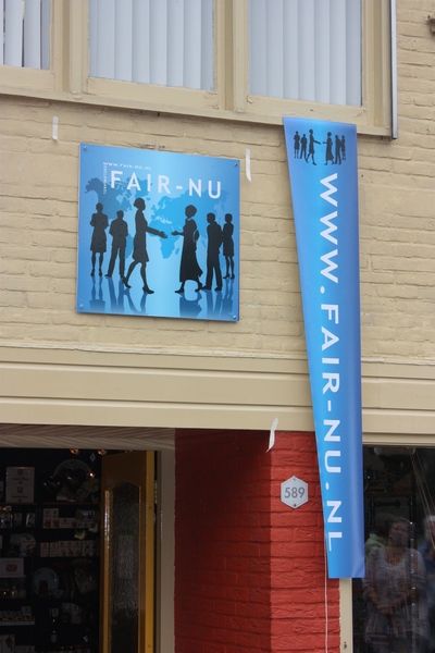 Wereldwinkel in Noord-Scharwoude heeft nieuwe naam: Fair-Nu