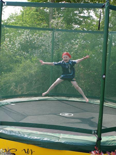 Geslaagde openingsdag buitenbad de Bever