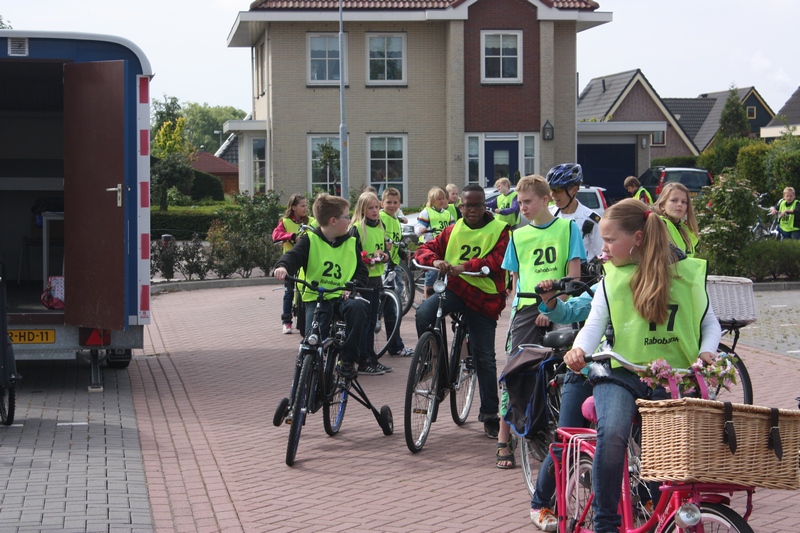 Praktijk Fiets Verkeersexamen voor groepen 7 in Langedijk