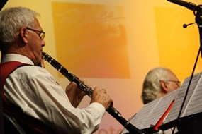 Gerard Krijgsman al 60 jaar bij Harmonie Excelsior (foto’s M. Rintel)