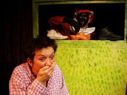 Sinterklaasvoorstelling Stoute Kinderen in Het Zoldertheater in Sint Pancras