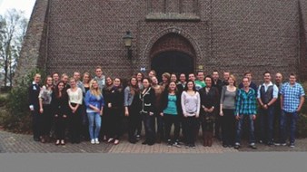 Jongeren voor Afrika organiseren een themafeest