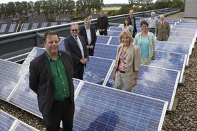 De aanwezige wethouders van de deelnemende gemeenten, waaronder Irma Schrijver (rechtsvoor)