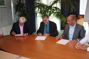 Ondertekening van de intentieovereenkomst