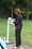Het tappen van het water door de wethouder in een fles van Join The Pipe