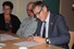Ondertekening door wethouder Westerkamp