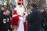 Aankomst van Sinterklaas bij Museum BroekerVeiling voor de opening van het Pakhuis van Sinterklaas