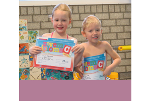 5-jarigen behalen C-diploma in zwembad Duikerdel