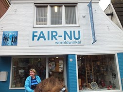 Het resultaat mag er zijn, prachtige kleuren heeft de Fair-Nu wereldwinkel