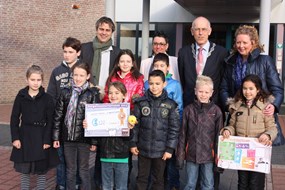Gezamenlijk op de foto na afloop van het ontbijt