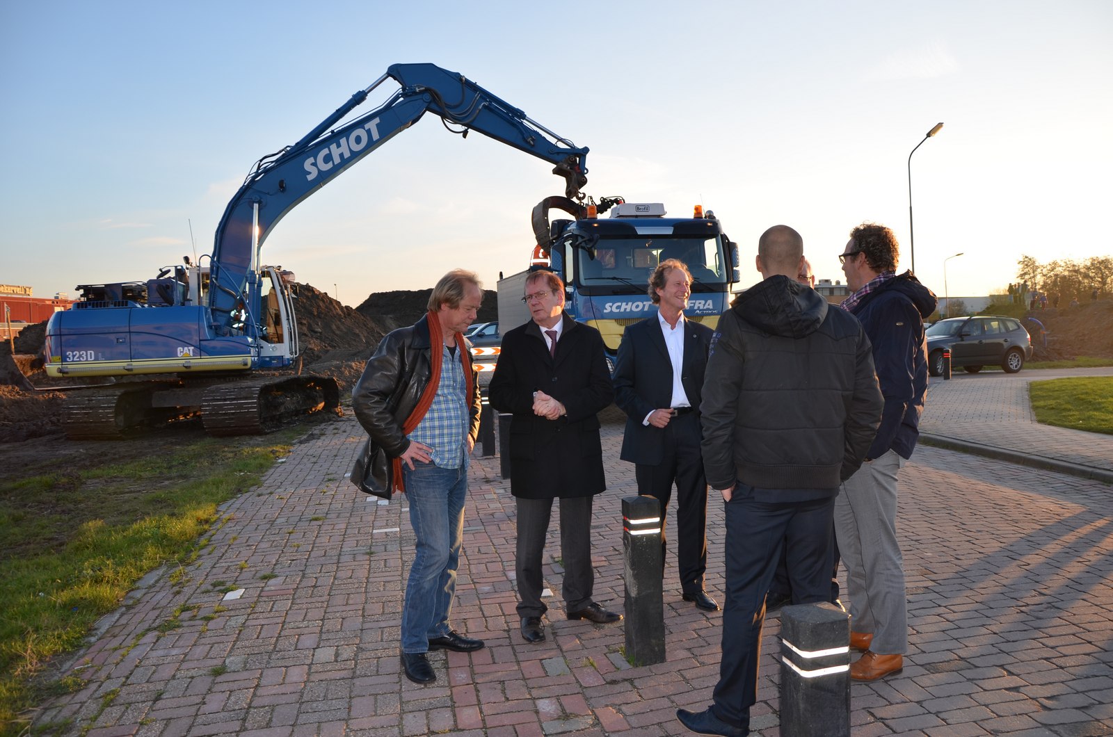Feestelijke start werkzaamheden Broekerplein