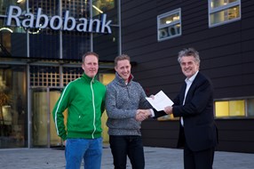 Rabobank Alkmaar e.o. sponsort mountainbike route in Schoorl 
