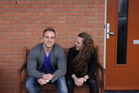 Foto Nick Somers en Nydia Kager voor hun nieuwe huis in Westerdel 