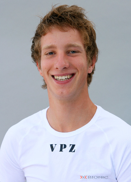 Langedijker huldiging voor Schaatser Jan Blokhuijsen