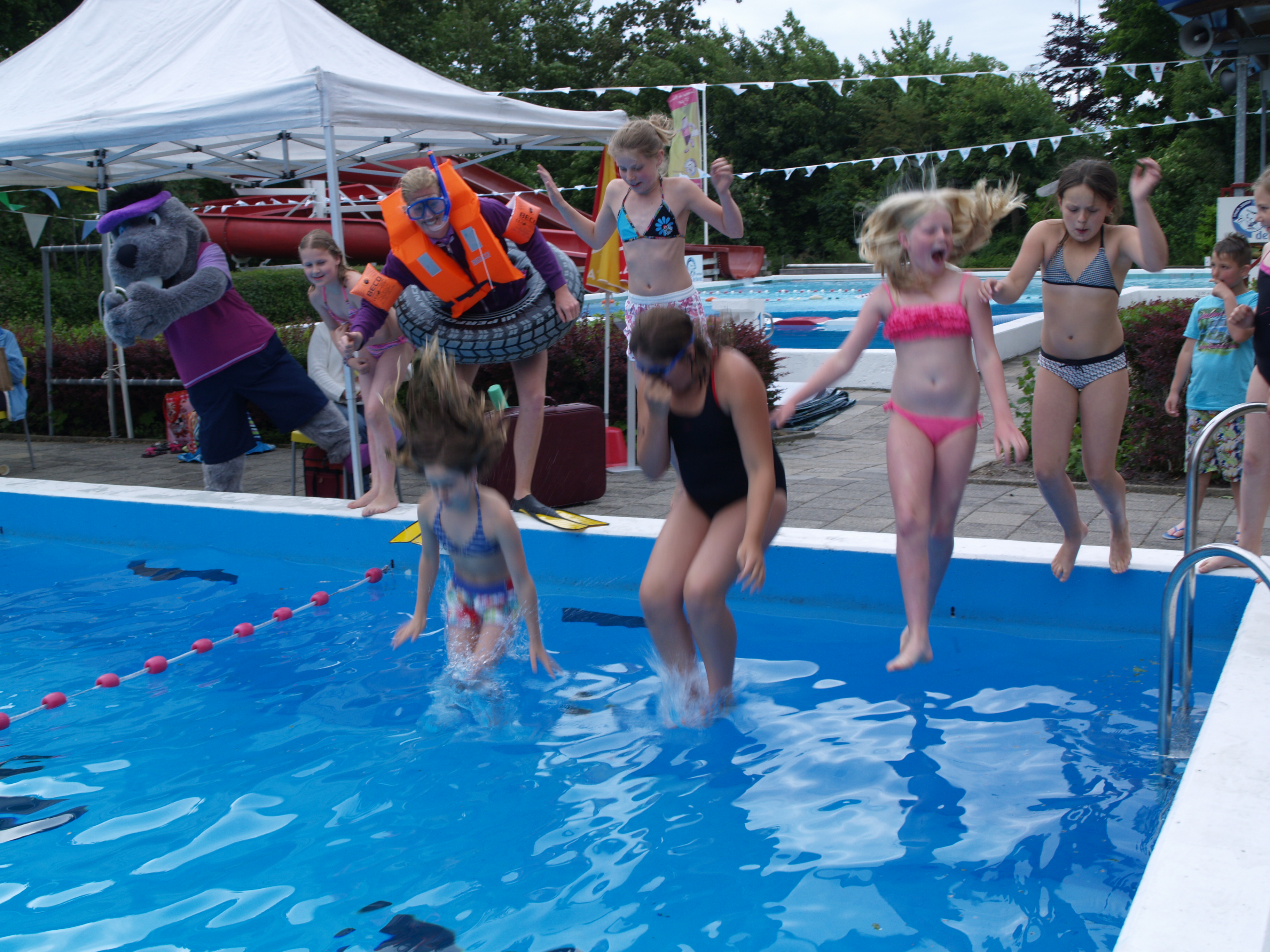Zwemvierdaagse in zwembad de Bever