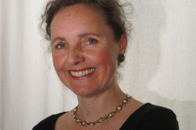 Sopraan Caroline Stam zingt Bachcantate in Kooger Kerk