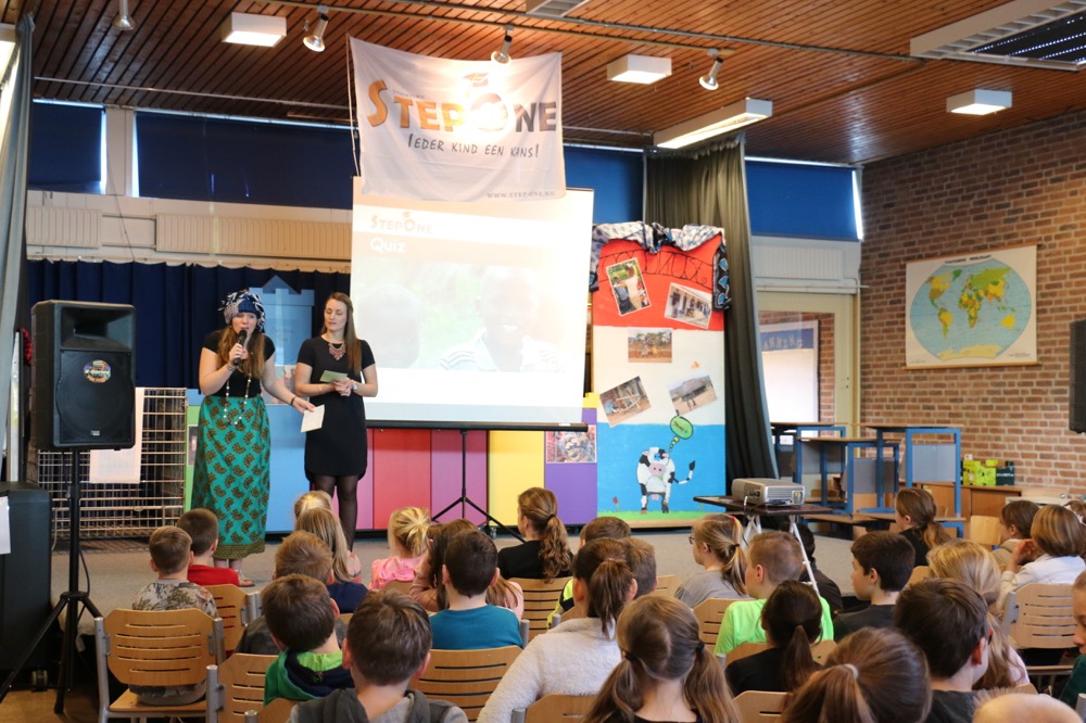 Duizend Eilanden School in actie voor St. Step One