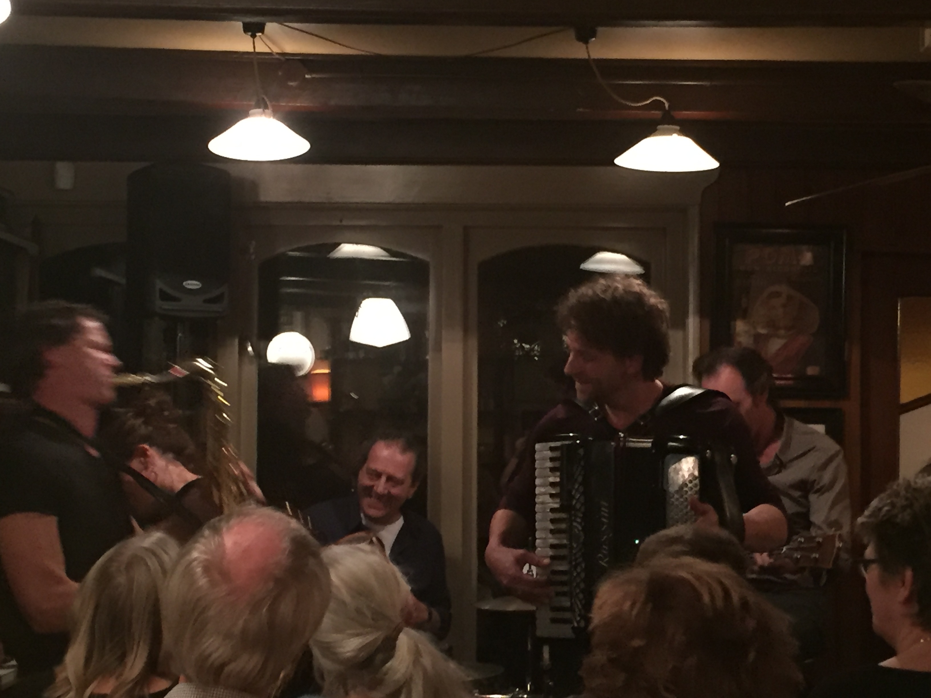 Nieuwe en extra concerten bij Aris Bouwens