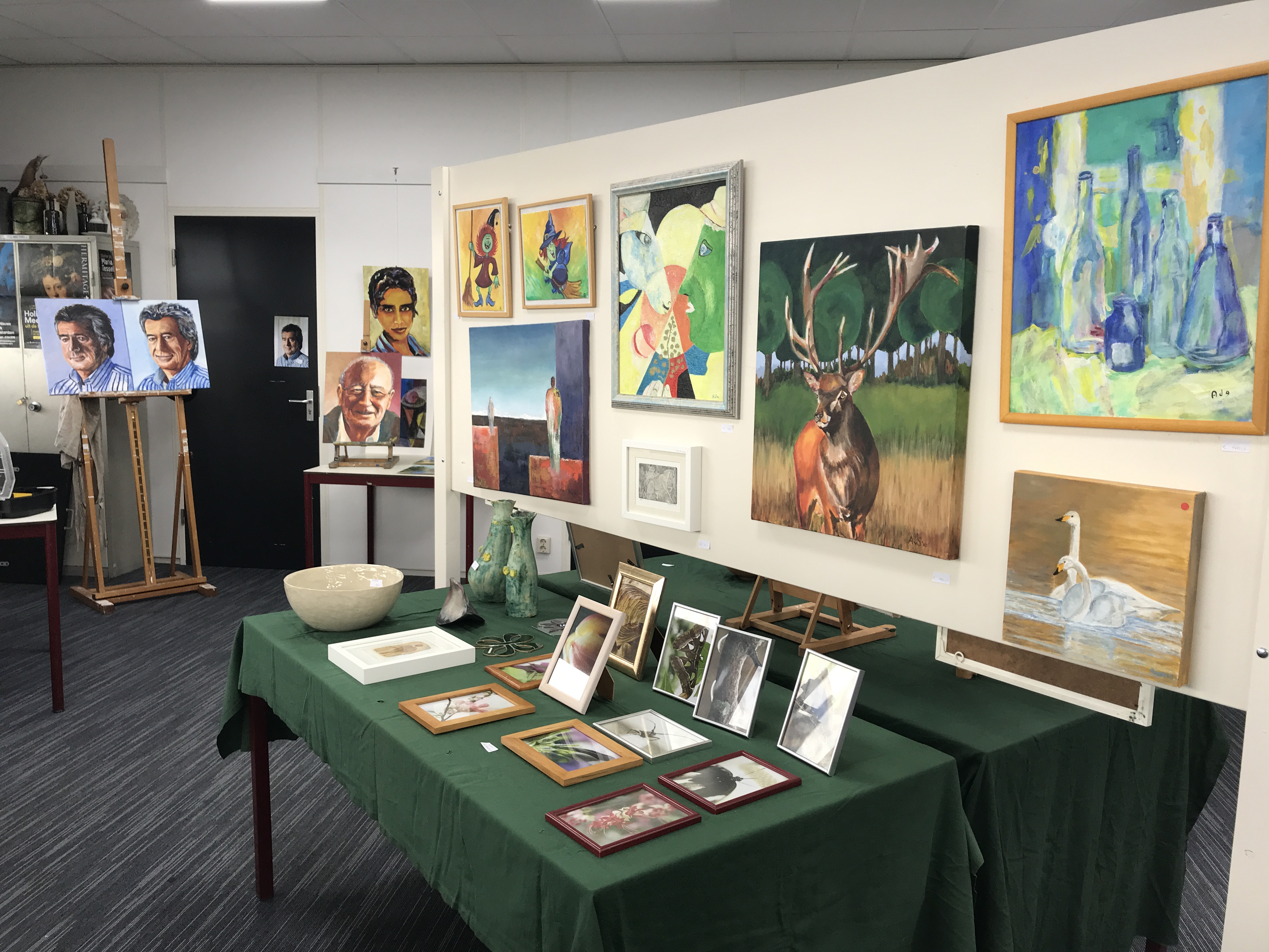 Geweldige opbrengst Kunst- en Curiosamarkt Atelier6 Creatief