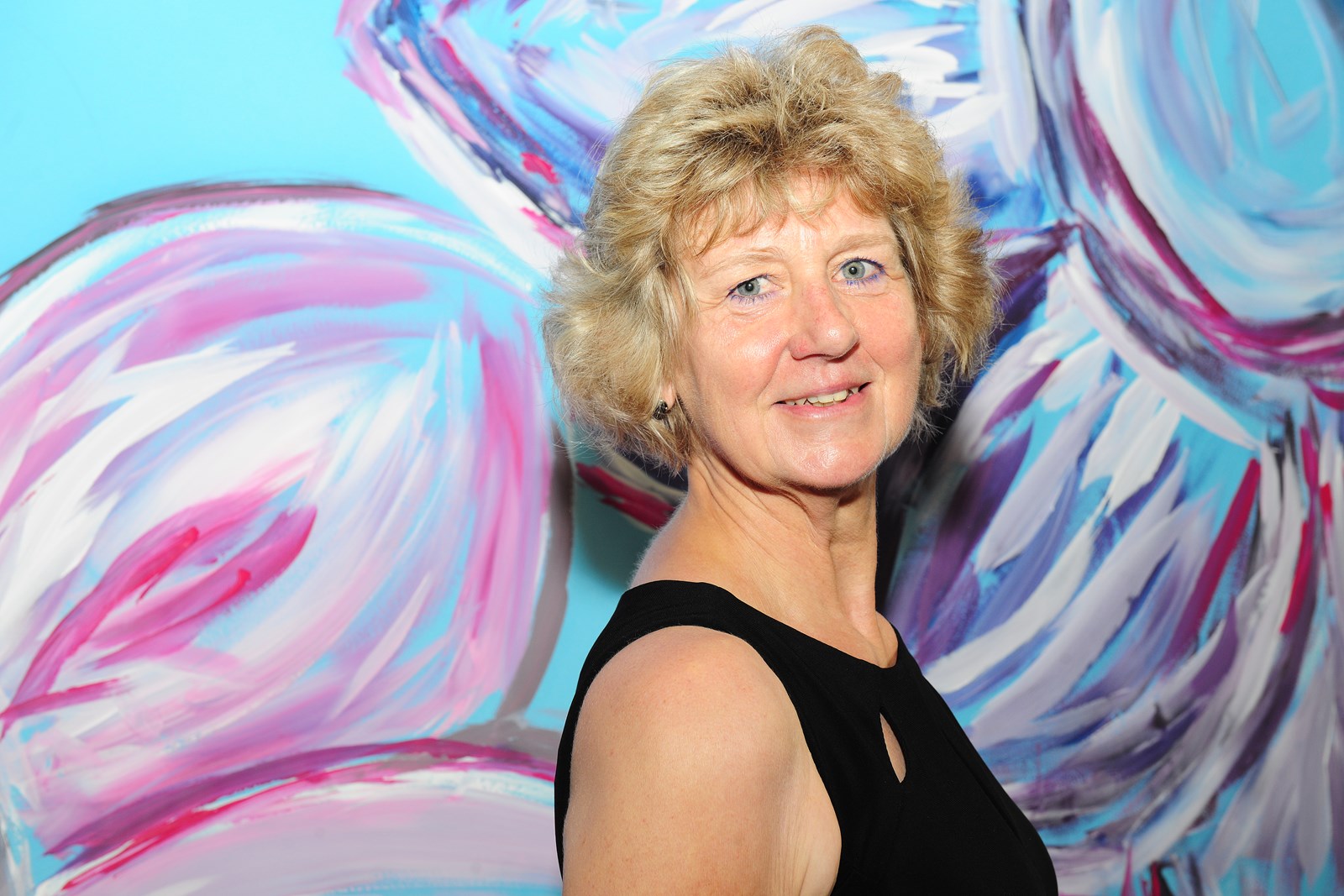 Voorstelling schrijfster Afra Beemsterboer in Bibliotheek Langedijk