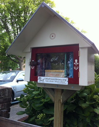 Little Free Library Karin van Bodegom