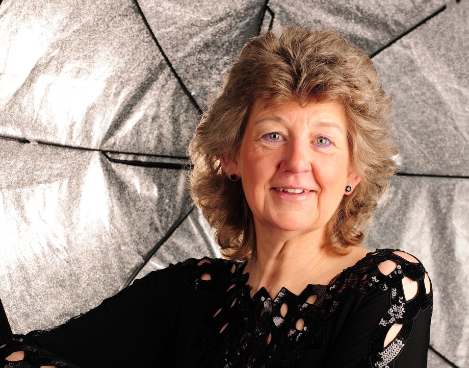 Afra Beemsterboer glossy